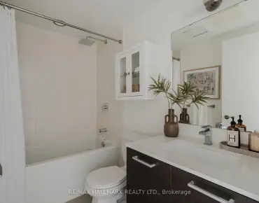 
            #404-60 Haslett Ave The Beaches 1睡房1卫生间车位, 出售价格429000.00加元                    