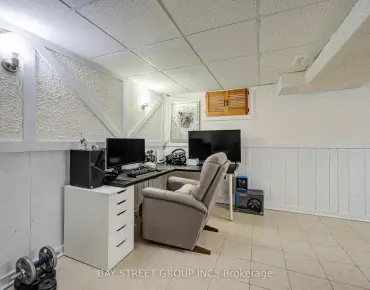 #22-30 Dundalk Dr Dorset Park 3 beds 2 baths 2 garage 599800.00