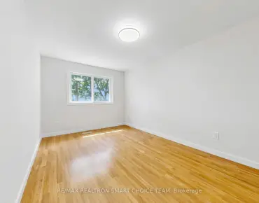 #27-40 Dundalk Dr Dorset Park 4 beds 3 baths 2 garage 775000.00