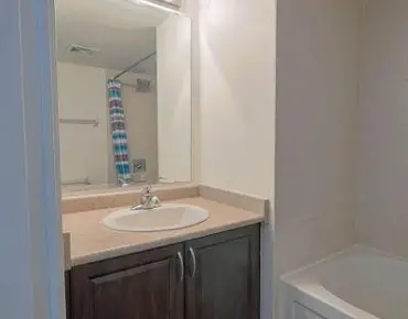 
            #409-60 Fairfax Cres Clairlea-Birchmount 2睡房2卫生间1车位, 出售价格478000.00加元                    