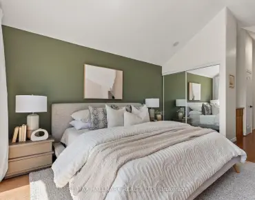 
            #305-1941 Queen St E The Beaches 1睡房2卫生间1车位, 出售价格998800.00加元                    
