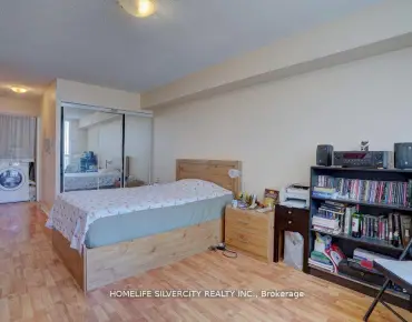 #1617-88 Corporate Dr Woburn 2 beds 2 baths 2 garage 618000.00