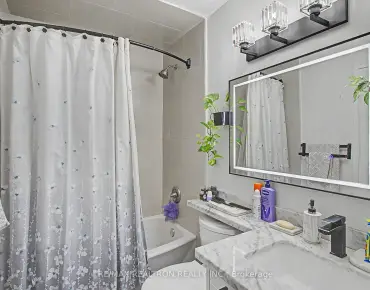 
            #1-189 Galloway Rd West Hill 2睡房1卫生间2车位, 出售价格629900.00加元                    