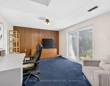 #36-100 Burrows Hall Blvd Malvern 3 beds 2 baths 2 garage 549000.00