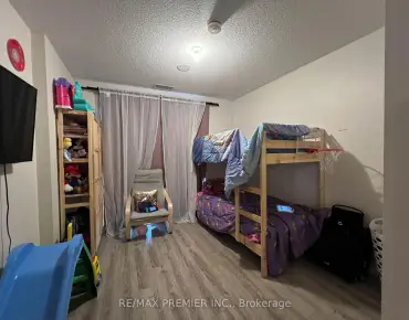 #PH12-2150 Lawrence Ave E Wexford-Maryvale 2 beds 2 baths 1 garage 699000.00