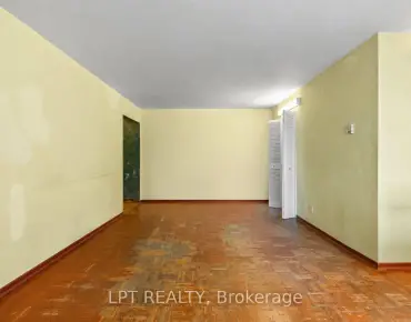#2811-5 Massey Sq Crescent Town 2睡房1卫生间1车位, 出售价格390000.00加元
