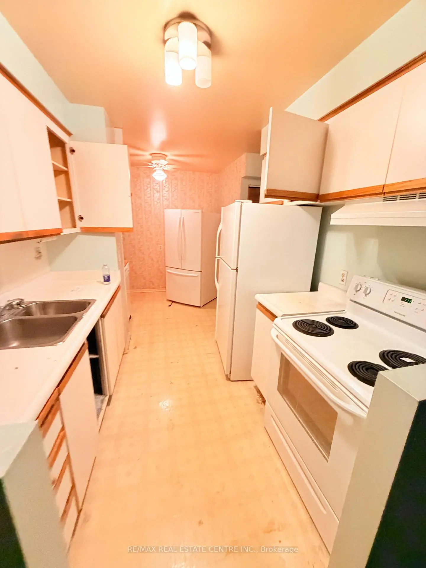 Toronto 共管镇屋