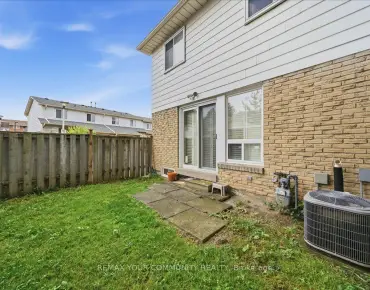 #56-50 Blackwell Ave Malvern 3 beds 3 baths 2 garage 599888.00