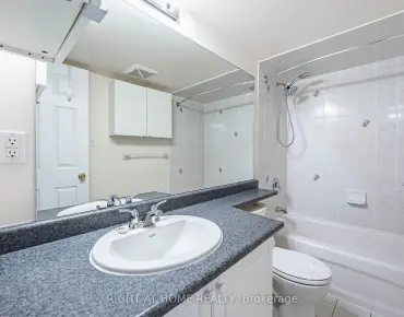 #40-200 Mclevin Ave Malvern 2睡房1卫生间1车位, 出售价格399999.00加元