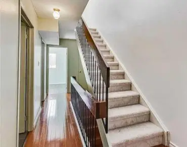 
            20 Hainford St #19 N/A West Hill 4睡房3卫生间1车位, 出售价格689000.00加元                    