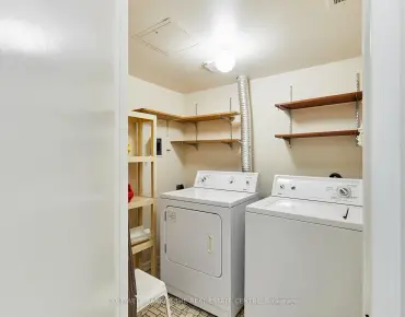 #202-121 Ling Rd West Hill 2睡房2卫生间1车位, 出售价格400000.00加元