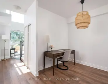 
            #TH10-1350 Kingston Rd Birchcliffe-Cliffside 2睡房3卫生间1车位, 出售价格875000.00加元                    