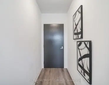 
            #421-286 Main St East End-Danforth 1睡房1卫生间车位, 出售价格579000.00加元                    