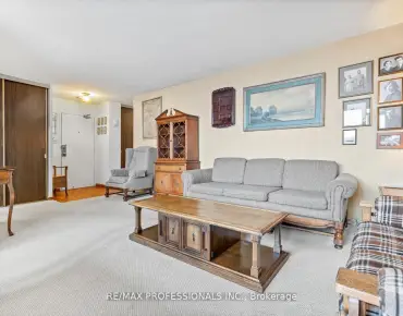 
            #1704-180 Markham Rd Scarborough Village 3睡房2卫生间1车位, 出售价格379000.00加元                    