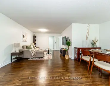 #153-50 Scarborough Golf Club Rd Scarborough Village 3 beds 2 baths 1 garage 399000.00