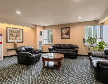 #405-121 Trudelle St Eglinton East 2 beds 2 baths 1 garage 333900.00