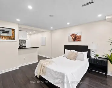 
            27 Collinsgrove Rd West Hill 3睡房2卫生间2车位, 出售价格650000.00加元                    