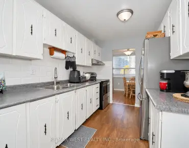 #221C-4064 Lawrence Ave E West Hill 3睡房2卫生间1车位, 出售价格350000.00加元