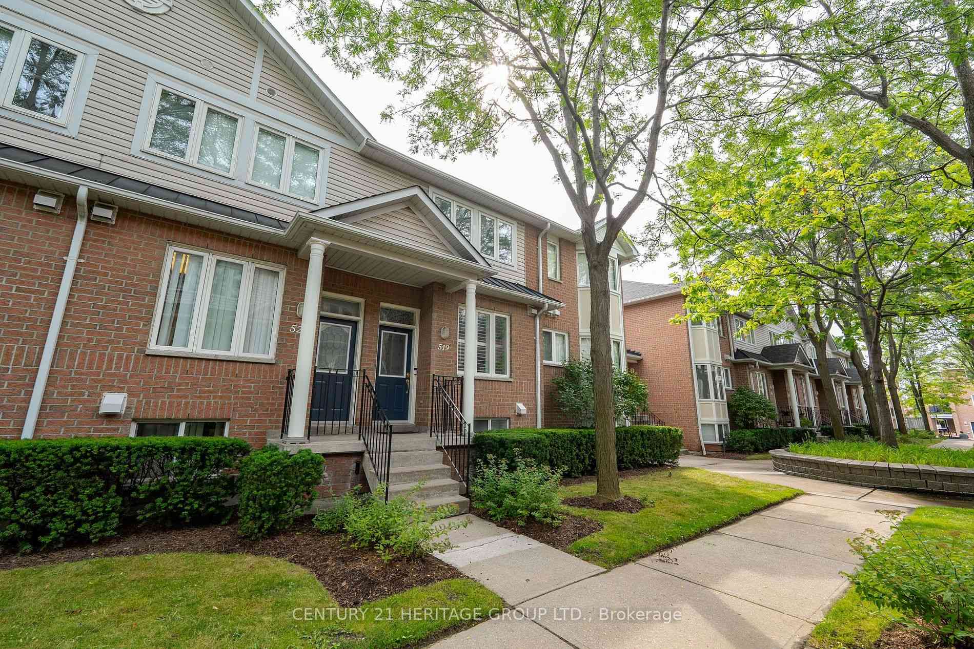 Toronto condo townhouses