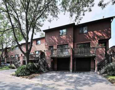 
#6-26 Ashglen Way Unionville 3 beds 3 baths 2 garage 998000.00        