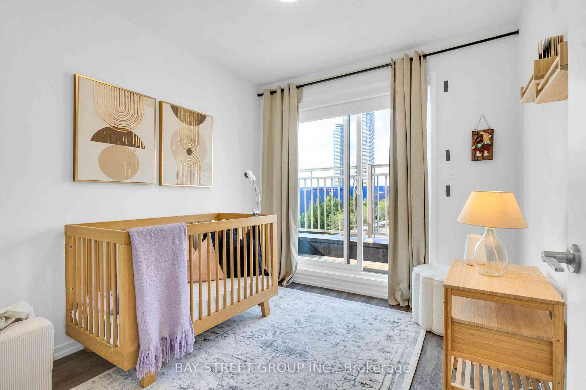 Vaughan 共管镇屋