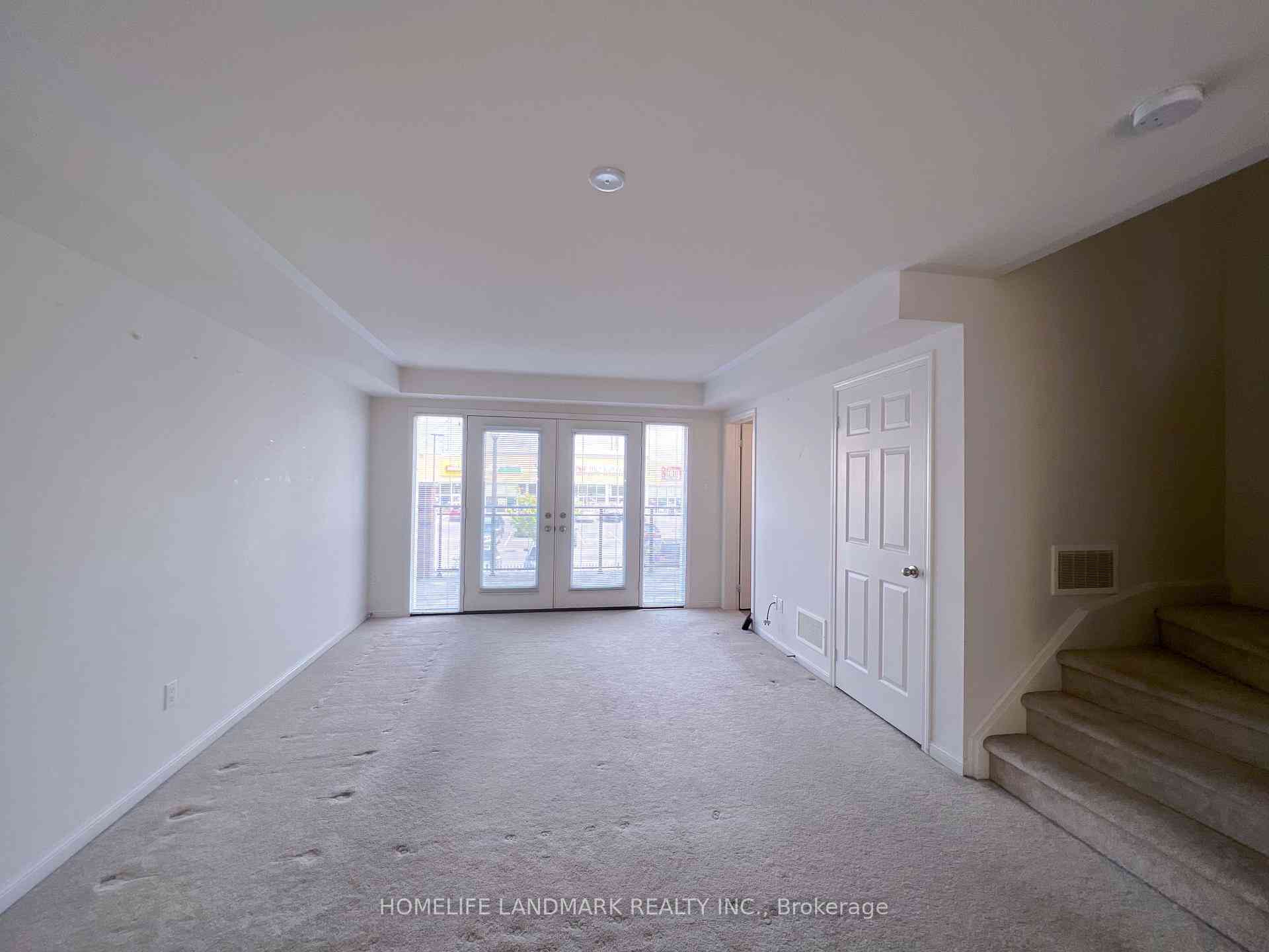 Aurora condo townhouses