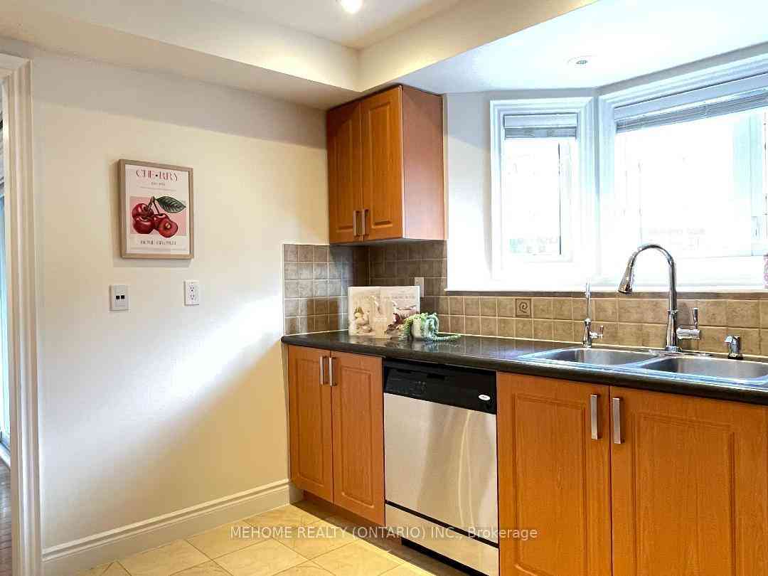 Markham 共管镇屋