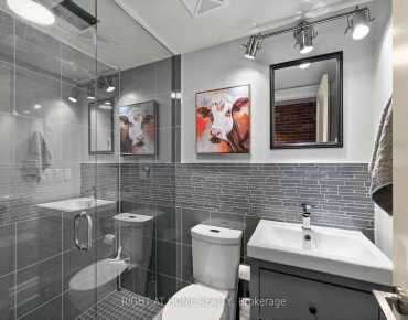 
            #401-64 Wells St Aurora Village 2睡房3卫生间2车位, 出售价格1080000.00加元                    