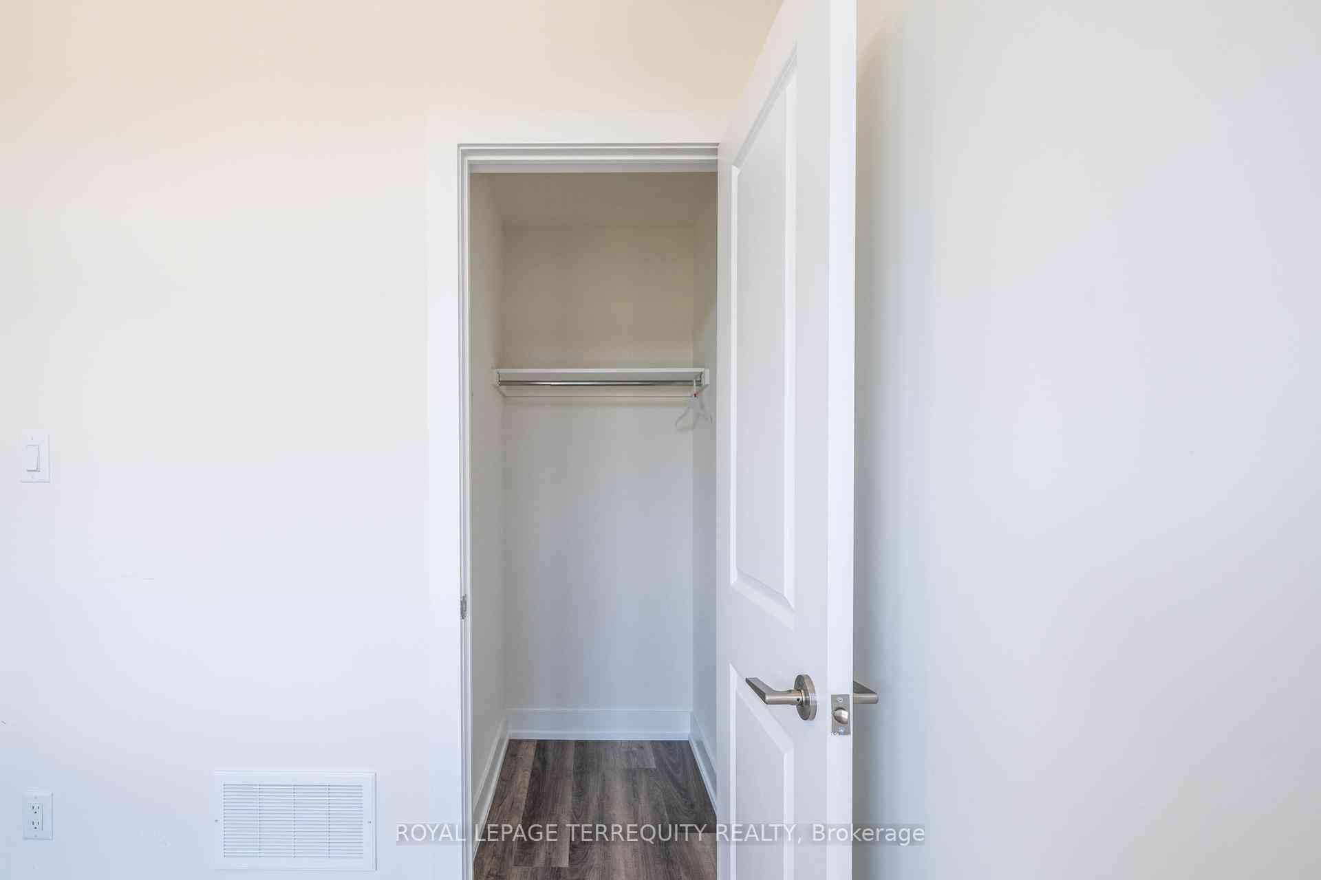 Richmond Hill condo townhouses