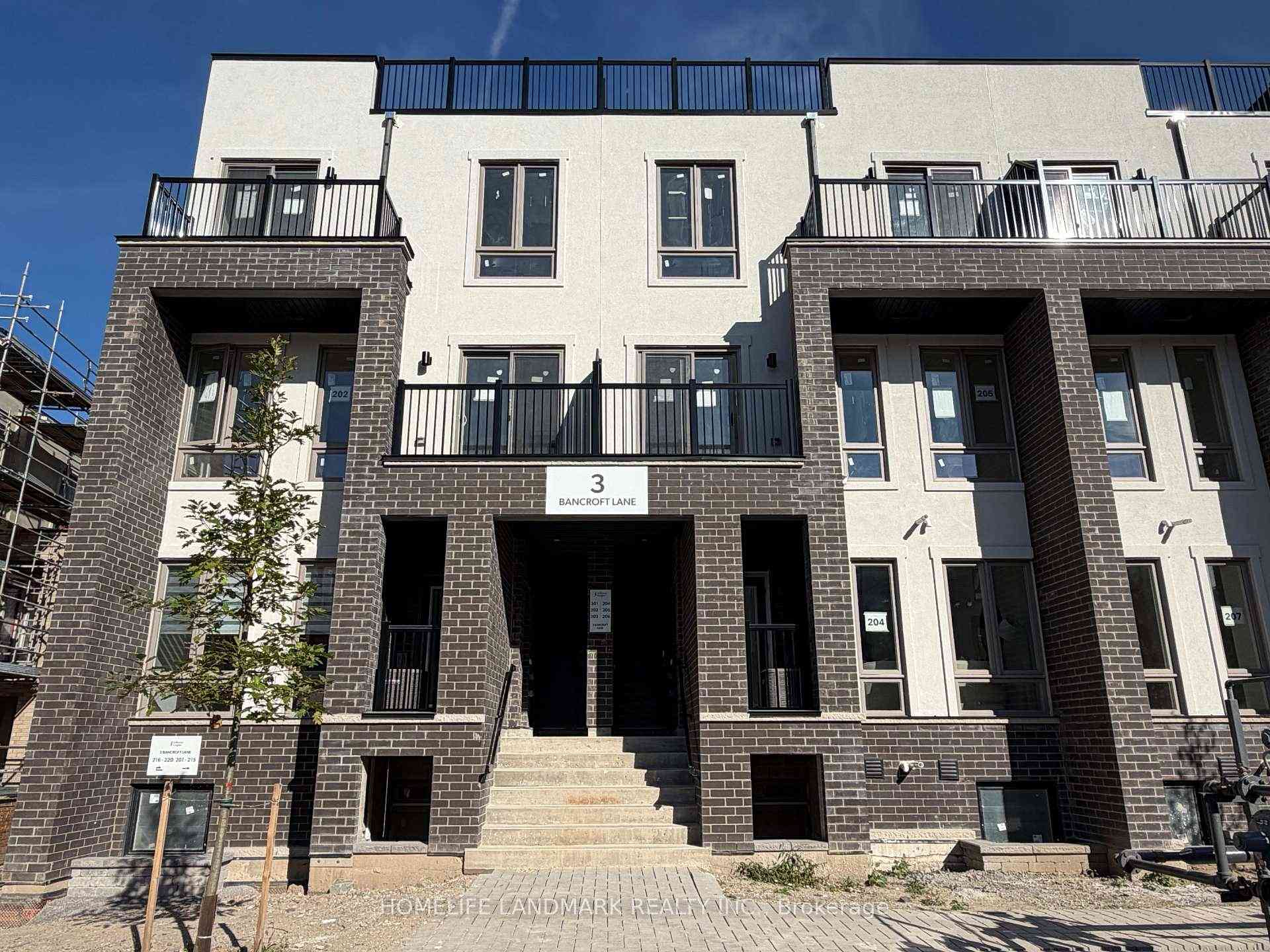 Richmond Hill 共管镇屋