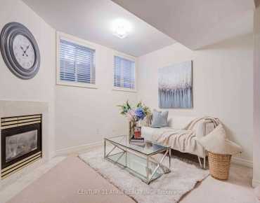 #108-190 Harding Blvd W North Richvale 3睡房4卫生间2车位, 出售价格988000.00加元