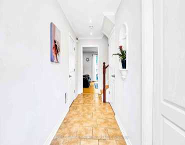 
            14 Poplar Cres Aurora Highlands 4睡房2卫生间2车位, 出售价格795000.00加元                    