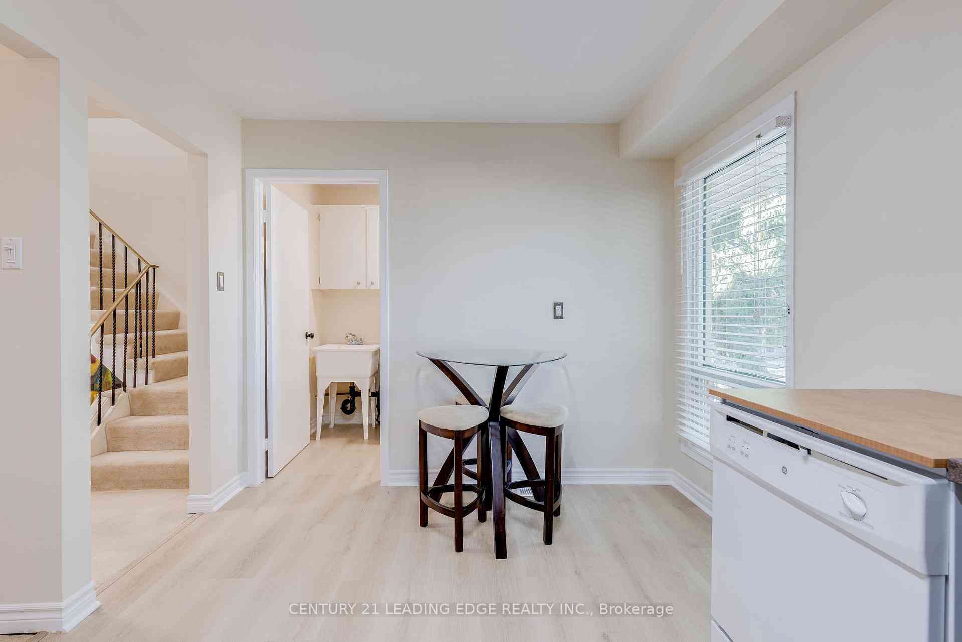 Aurora condo townhouses