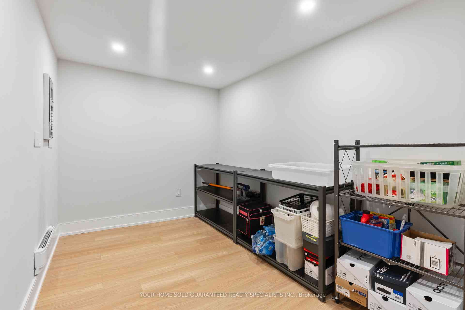 Aurora condo townhouses