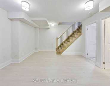 #TH7-390 Highway 7 N/A E Doncrest 3 beds 5 baths 4 garage 1428000.00