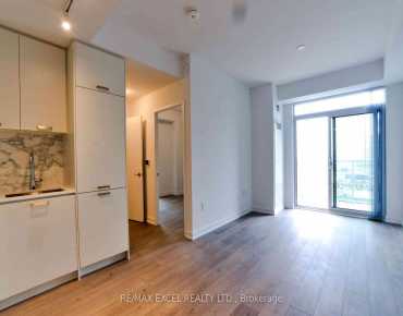 
            #1102-38 Honeycrisp Cres Vaughan Corporate Centre 1睡房1卫生间1车位, 出售价格475000.00加元                    