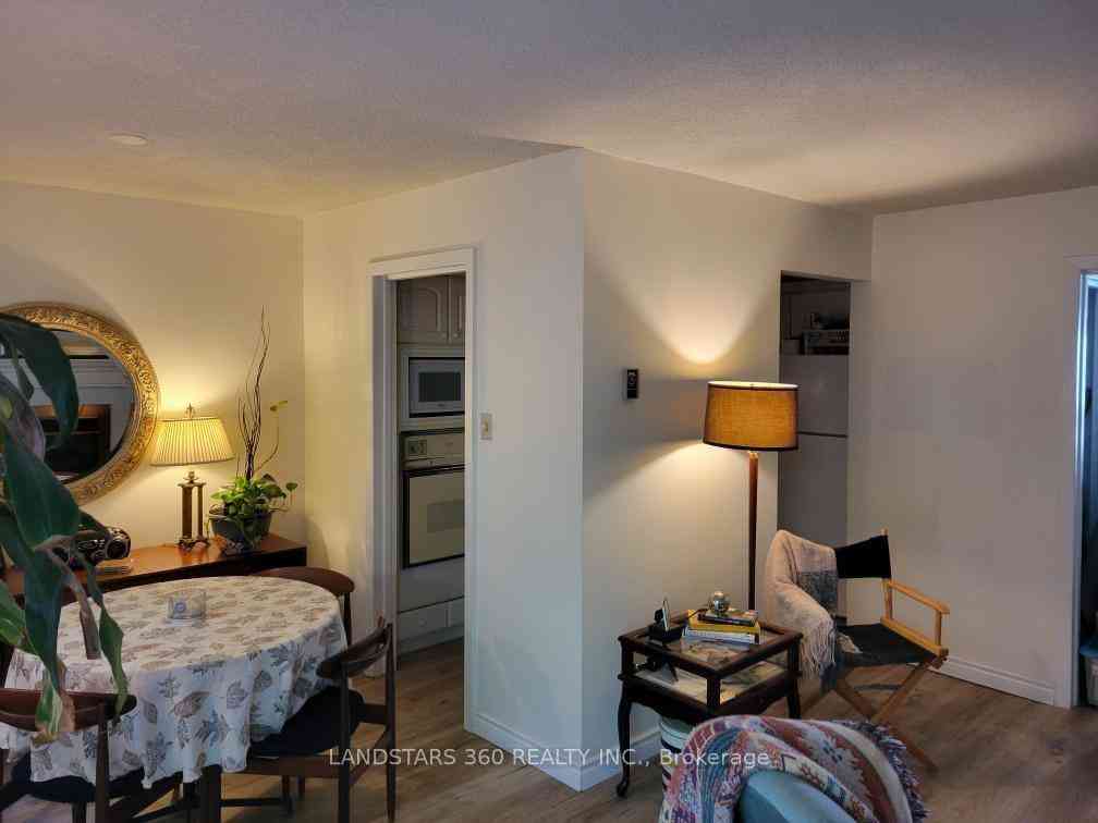 Markham 共管镇屋