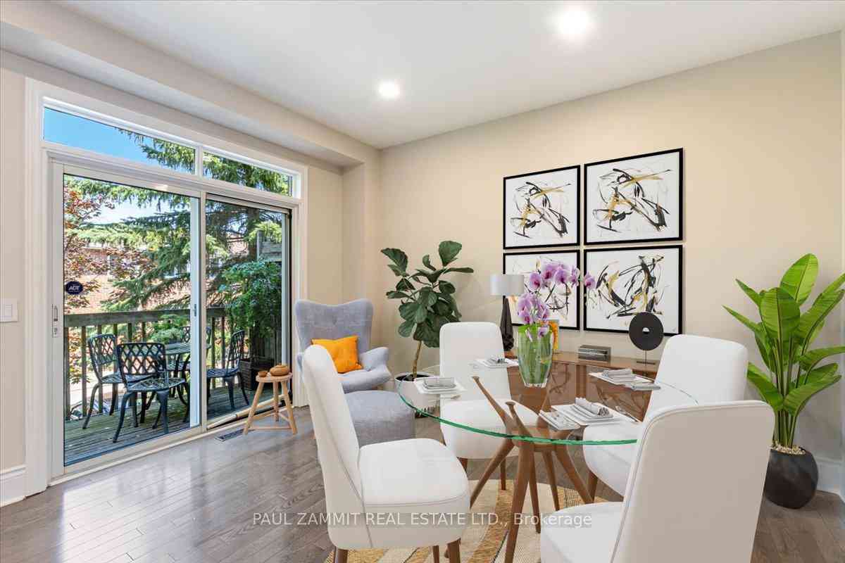 Vaughan 共管镇屋