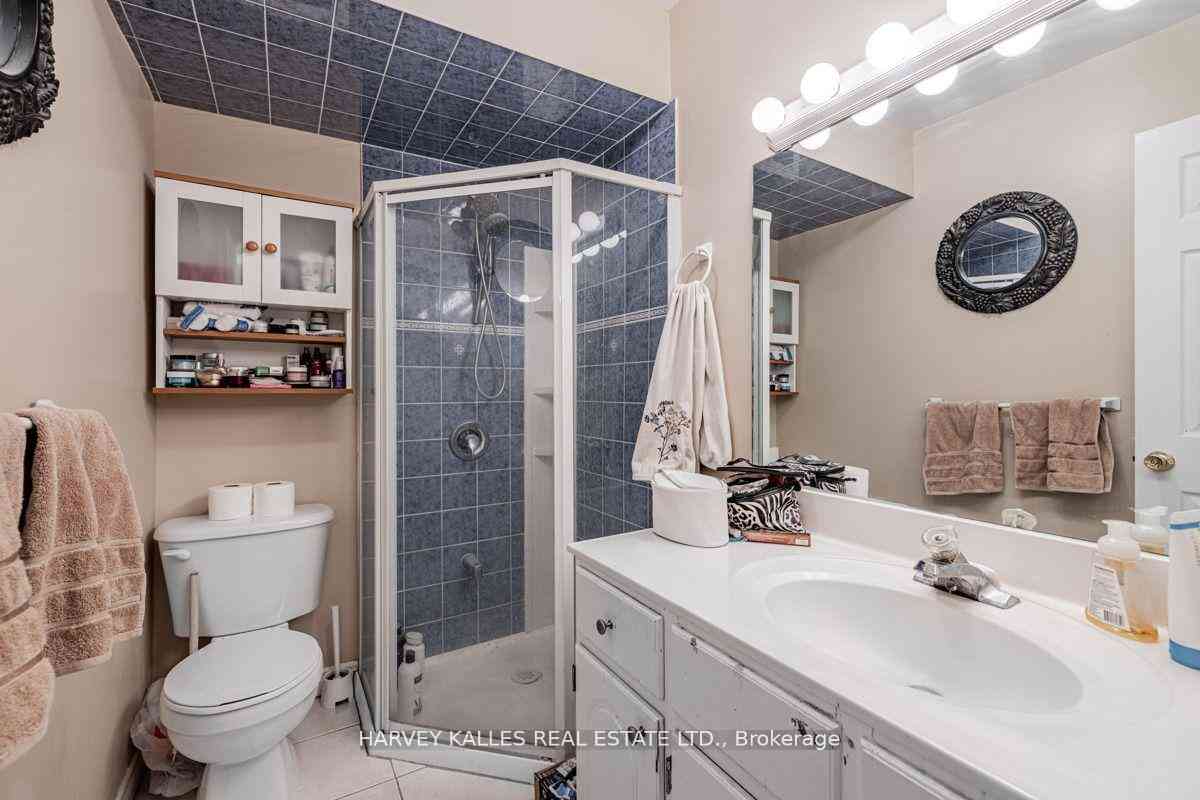 Aurora condo townhouses