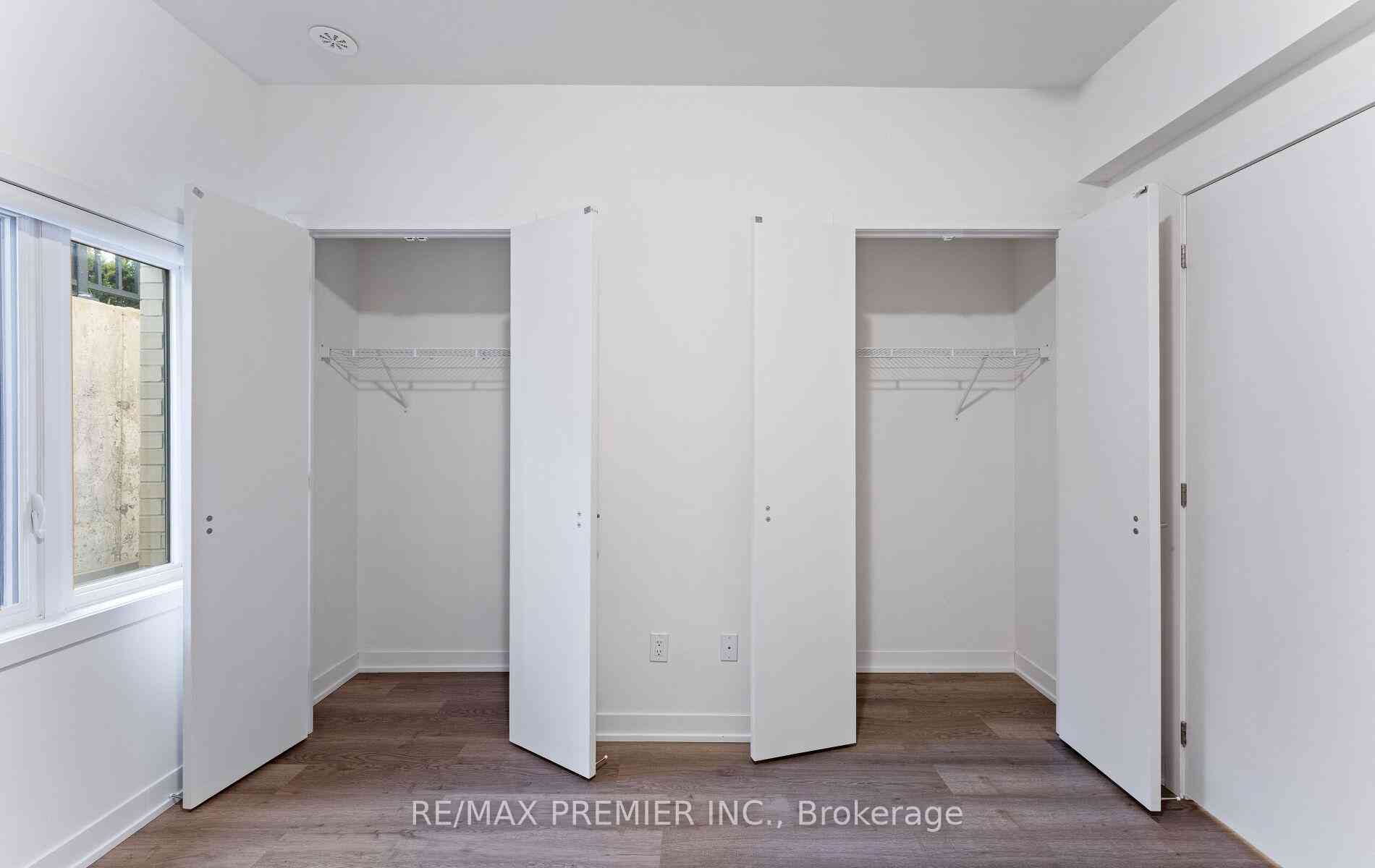 Richmond Hill condo townhouses