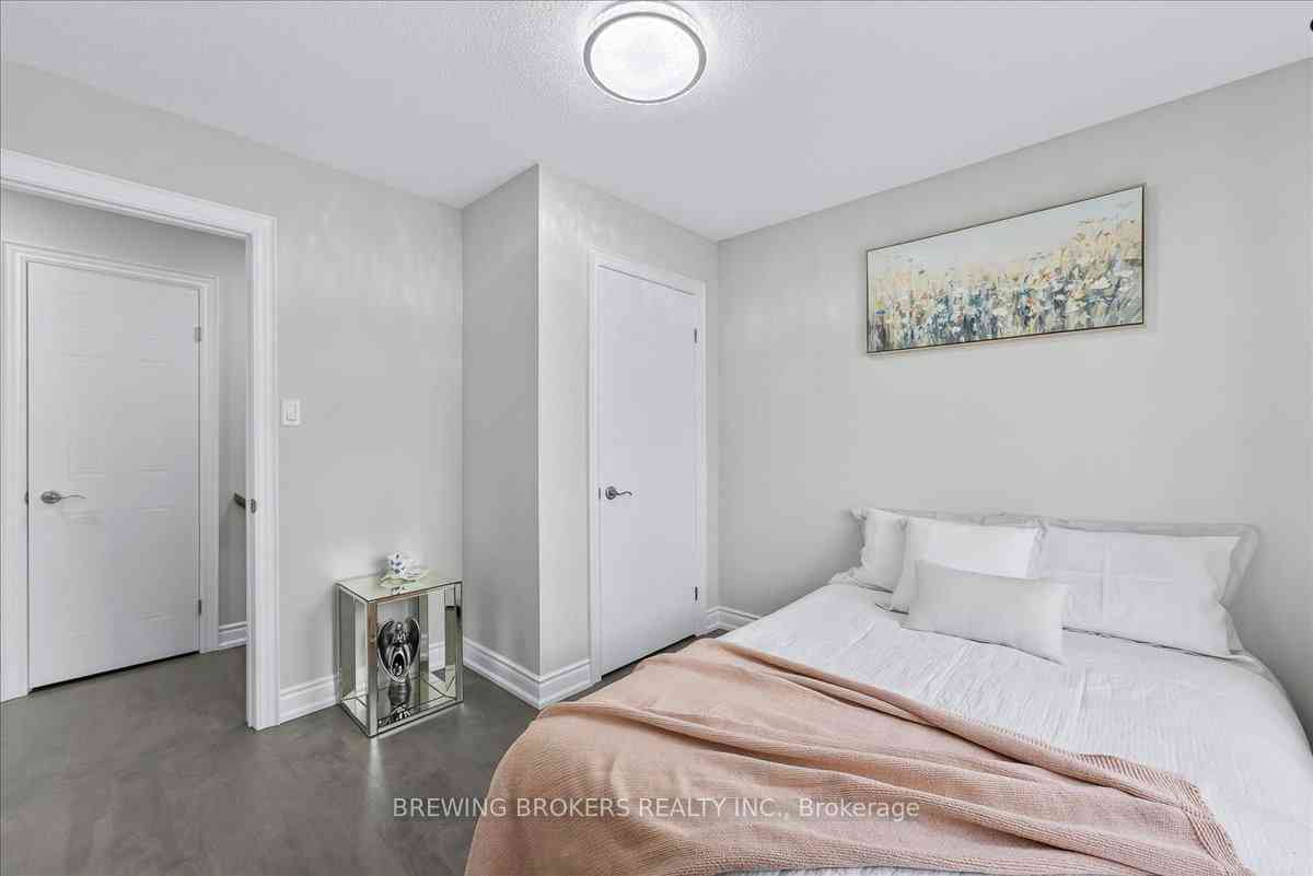 Richmond Hill condo townhouses