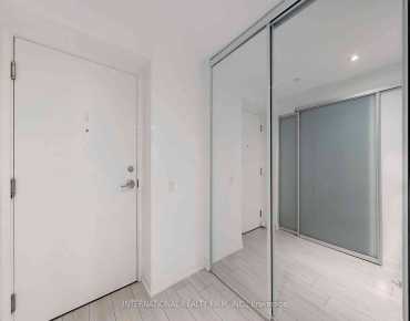 #4008-950 Portage Pkwy Vaughan Corporate Centre 2 beds 2 baths garage 399900.00