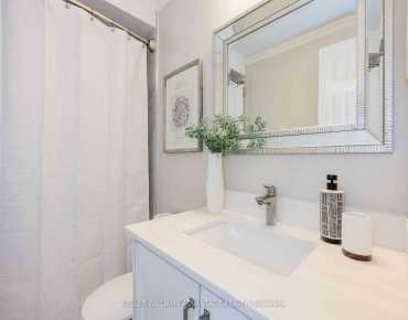 129 Confederation Way Thornhill 3 beds 3 baths 2 garage 1190000.00