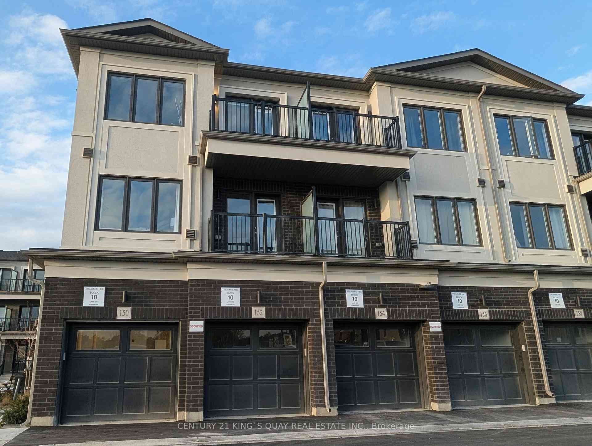 Richmond Hill condo townhouses