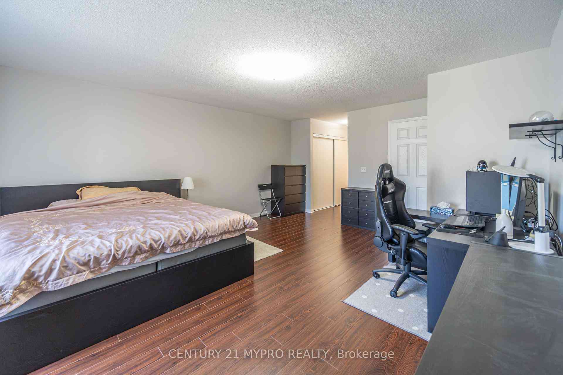 Markham 共管镇屋