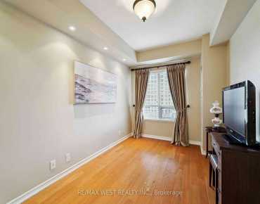 
#407-9235 Jane St Maple 2 beds 2 baths 1 garage 875000.00        