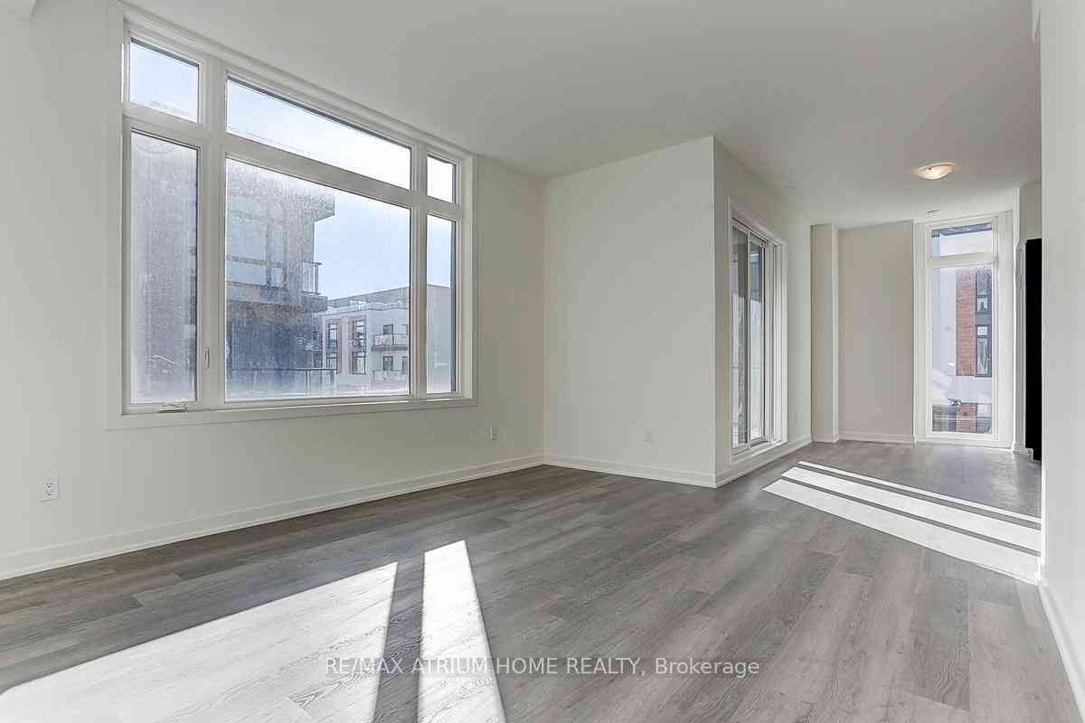 Richmond Hill condo townhouses