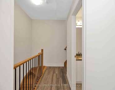 
#9-12860 Yonge St Oak Ridges 3 beds 3 baths 1 garage 699999.00        