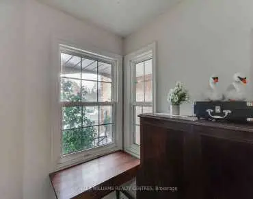 
#12-405 Butler Crt Aurora Village 3 beds 3 baths 2 garage 679800.00        