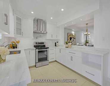 
#32-19 Foxchase Ave East Woodbridge 3 beds 4 baths 2 garage 899999.00        